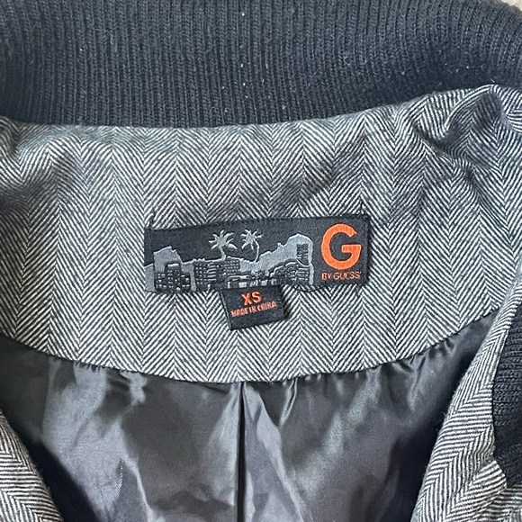 Guess Jacket - Picture 4 of 14